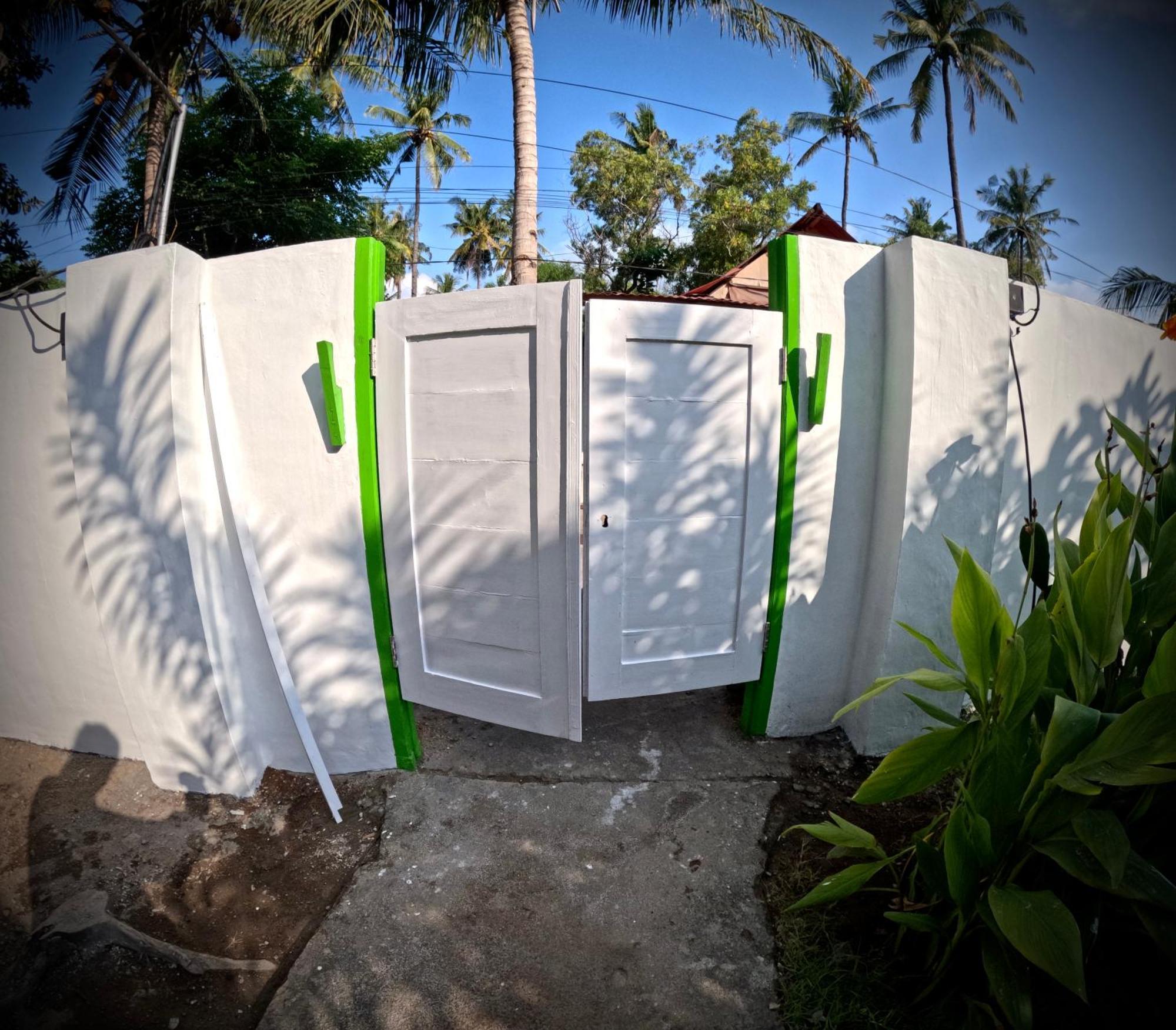 Kaktus Bungalow 2 Gili Air Exterior photo